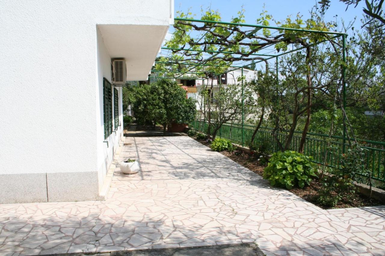 Apartments And Rooms By The Sea Zaostrog, Makarska - 2661 Exterior photo