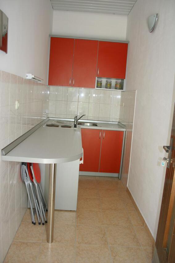 Apartments And Rooms By The Sea Zaostrog, Makarska - 2661 Exterior photo